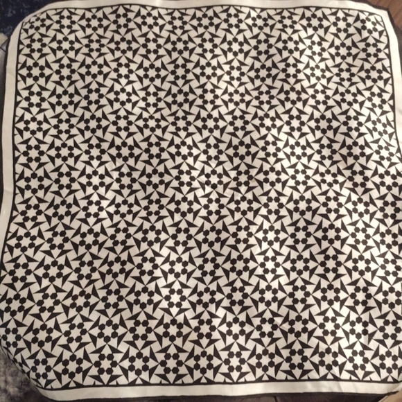 Vintage Scarf - Picture 3 of 5